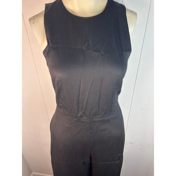 COS Black jumpsuit with Open Back and Wide Leg and adjustable waist. NWT. Size 4 - Picture 6 of 10